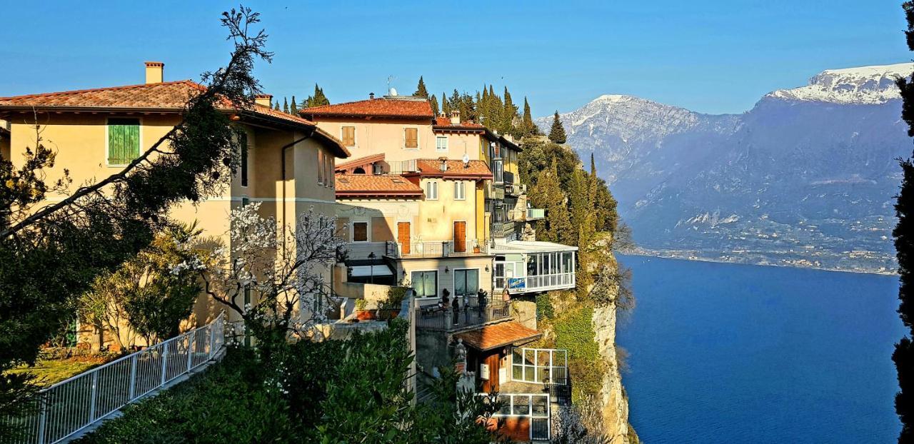 La Quiete 30 Lake View Apartment By Gardadomusmea Tremosine Экстерьер фото